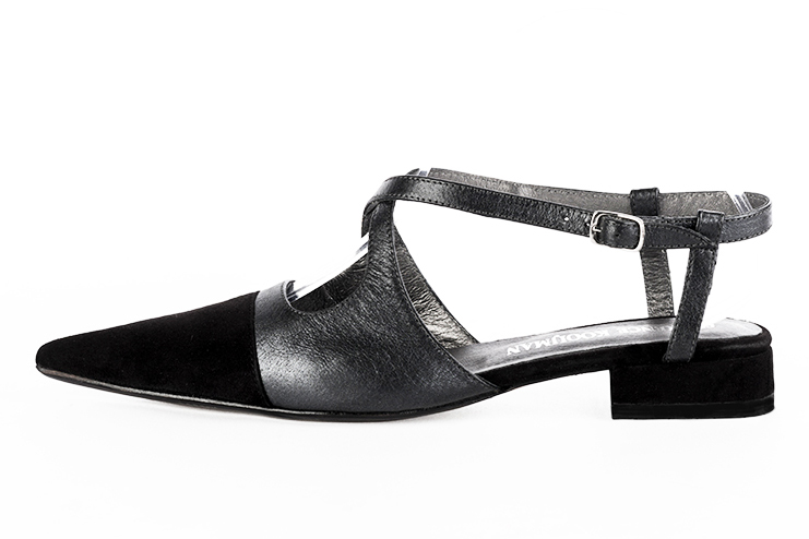 Matt black and dark silver women's open back shoes, with crossed straps. Pointed toe. Flat block heels. Profile view - Florence KOOIJMAN